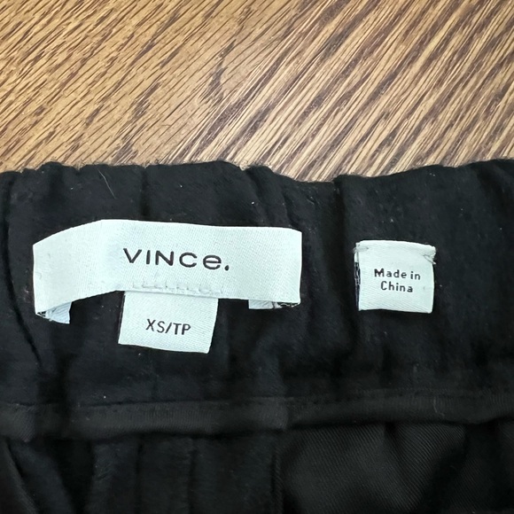 VINCE Wool Blend Pull On Pants Black Cozy Pleated Minimalist Neutral Luxury‎ XS - Picture 2 of 6